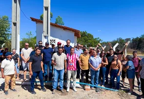 Deputado Firmino Paulo participa da entrega de sistemas de abastecimento de água na zona rural de Itaueira