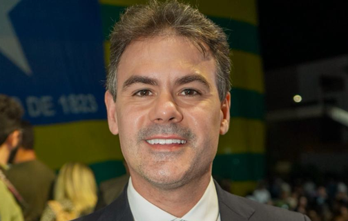 Deputado Severo Eulálio é homenageado com Medalha do Mérito da Polícia Militar durante celebração dos 191 anos da corporação
