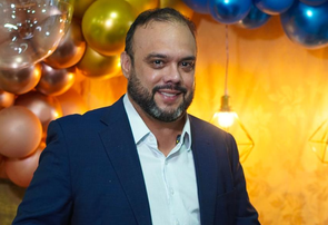 Deputado Ziza Carvalho recebe Título de Cidadão Inhumense durante comemoração dos 72 anos de Inhuma