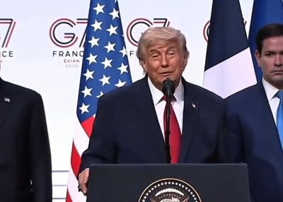 Donald Trump durante coletiva