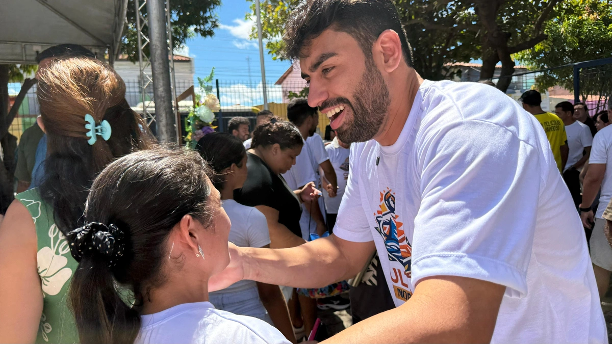 Draga Alana promove nova edição do “Cultura de Norte a Sul” na Praça do Tancredo Neves