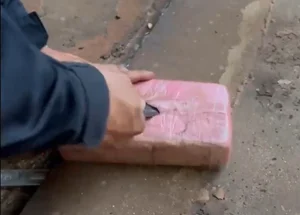 Droga apreendida em caminhão na cidade de Oeiras