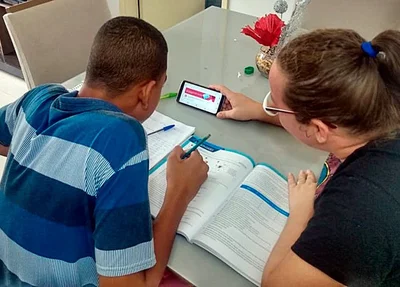 Ensino domiciliar (homeschooling) não pode substituir a educação escolar