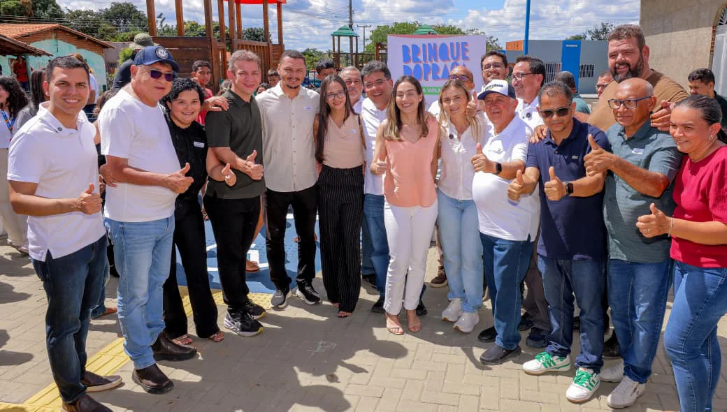 Entrega de obras do governo