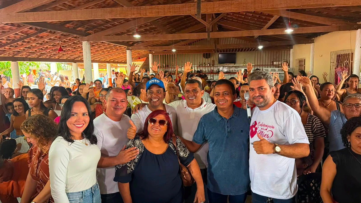 Enzo Samuel e Dr. Francisco acompanham entrega de poço tubular e trator agrícola em Lagoa Alegra
