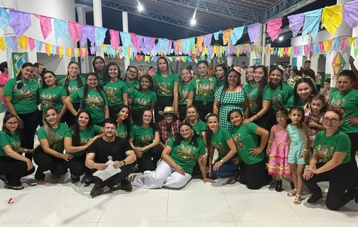 Equipe da pasta que organiza as festividades