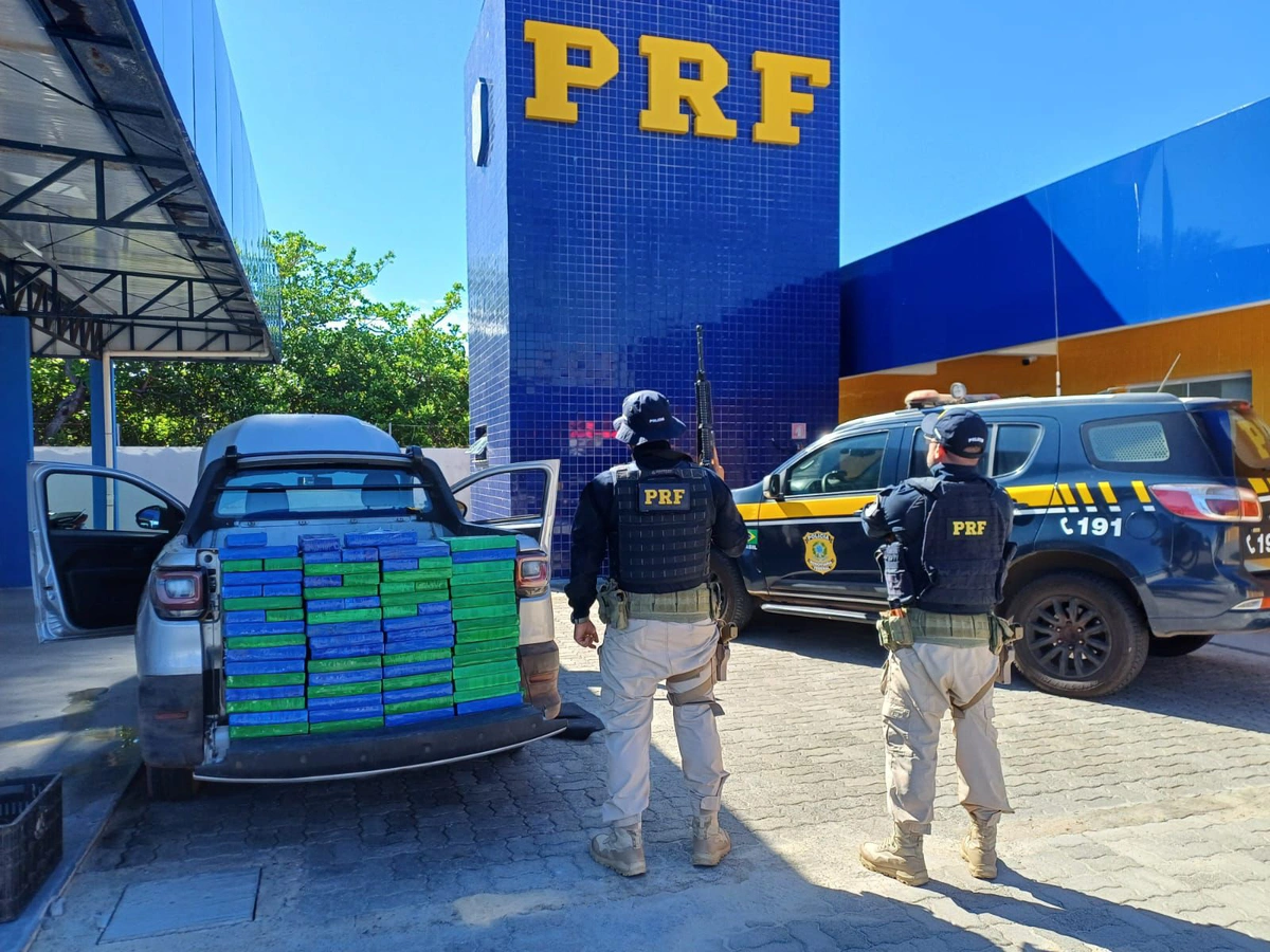Equipe da PRF fez a apreensão em Parnaíba