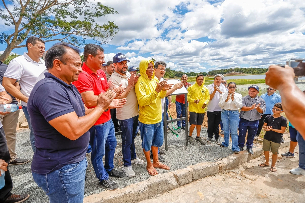 Fábio Abreu participa da inauguração da nova Orla de Lagoa de São Francisco