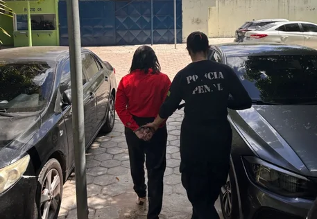 Falsa advogada é presa ao tentar entrar na Penitenciária Irmão Guido em Teresina