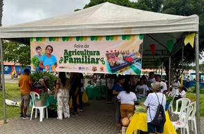 Feira em Timon