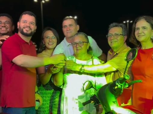 Festa das Mães reúne grande público em Joaquim Pires