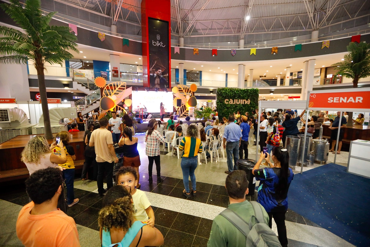 Festival da Cajuína teve início nesta quinta-feira (18)
