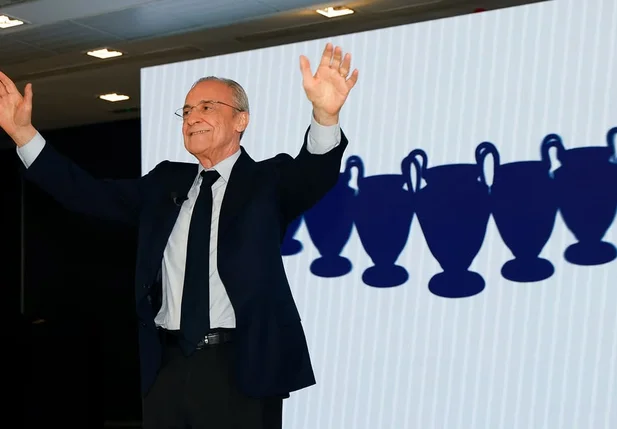 Florentino Pérez foi reeleito presidente do Real Madrid