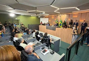 Deputado Gessivaldo Isaías promove debate na Alepi por mais inclusão e acessibilidade para pessoas surdas