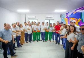 Rafael Fonteles entrega reforma de escola e inaugura orla em Lagoa de São Francisco