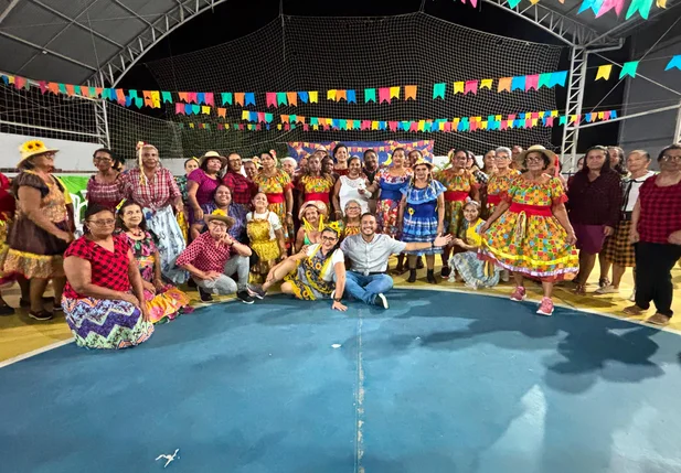 Grupo Girassol celebra tradição junina e fortalece convivência da terceira idade em Amarante