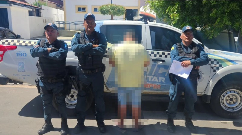 Homem é preso após agredir e ameaçar companheira de morte em Pio IX