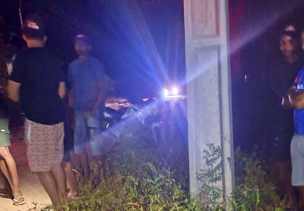 Homem morre após perder controle de motocicleta e colidir em poste na zona rural de Amarante