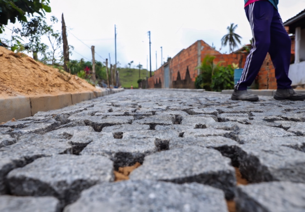 Idepi inicia calçamento de vias públicas e amplia infraestrutura urbana em Picos