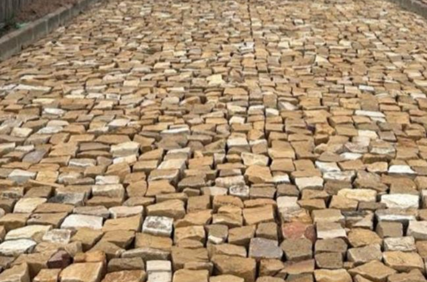 Idepi investe mais de R$ 2 milhões no calçamento de ruas em São João da Canabrava