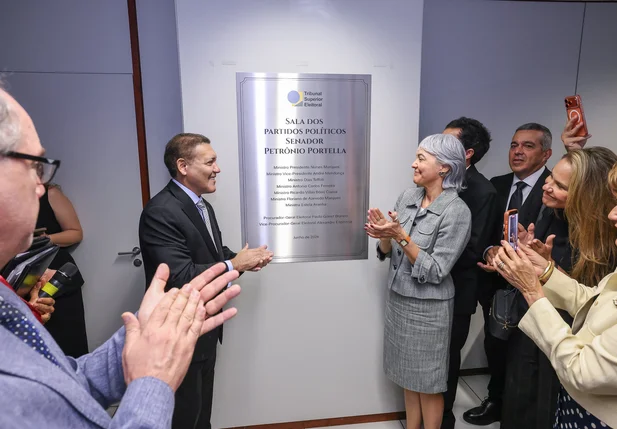 Inauguração da Sala dos Partidos Políticos Senador Petrônio Portella