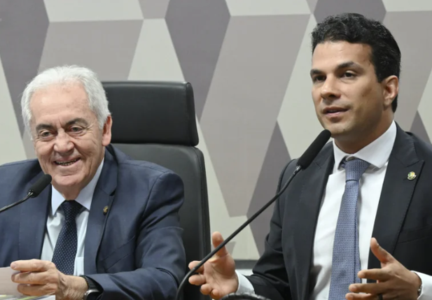 Irajá e o presidente da CCJ, Otto Alencar