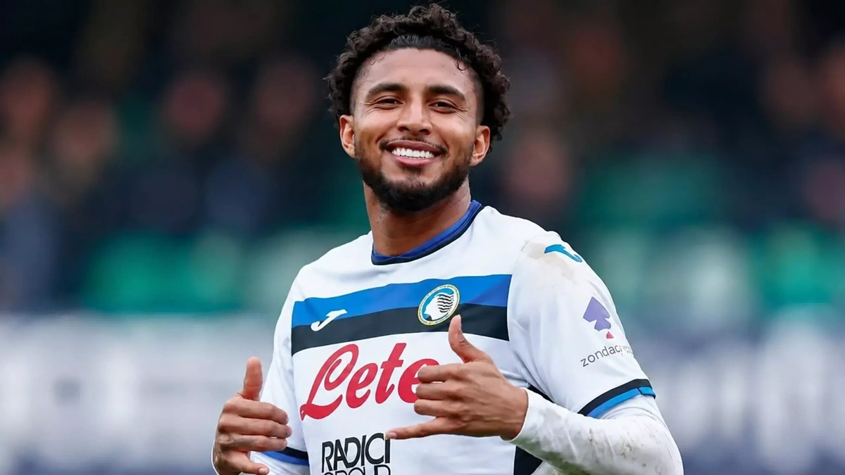 Jogador Éderson.