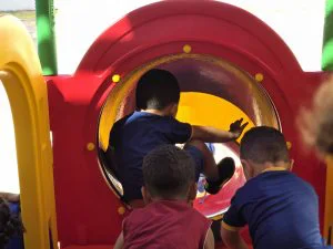 Kit Creche beneficia crianças em Uruçuí