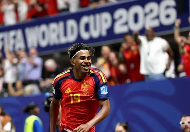 Lamine Yamal marcou seu primeiro gol em Copa do Mundo contra a Arábia Saudita.
