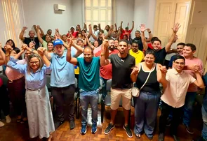 Leôndidas Júnior oficializa apoio a Enzo Samuel para deputado estadual