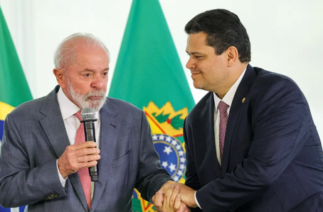 Lula e Alcolumbre