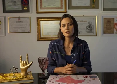 Michelle Bolsonaro diz que Flávio Bolsonaro a desrespeitou