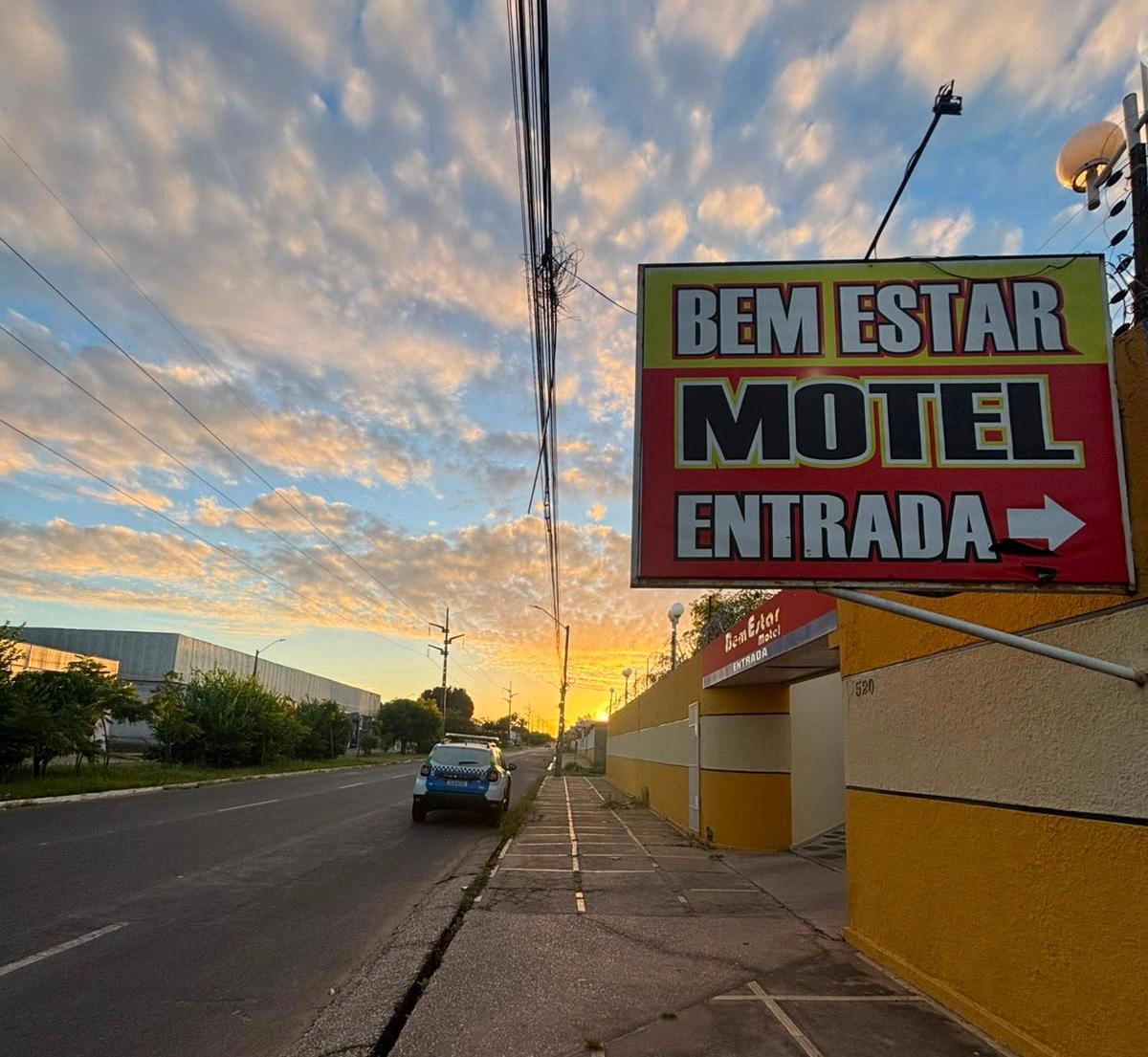 Motel onde aconteceu o crime