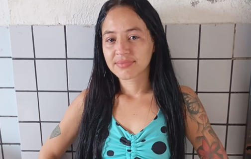 Mulher condenada por homicídio e roubo é presa pela PM em Teresina