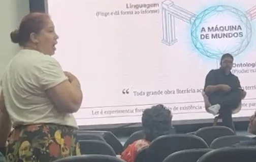 Mulher interrompe evento no Salipi e acusa palestrante de não pagar pensão alimentícia