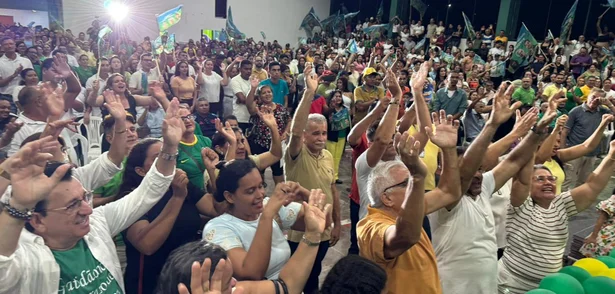Multidão acompanha lançamento das pré-candidaturas de Themístocles Filho e Marcos Aurélio