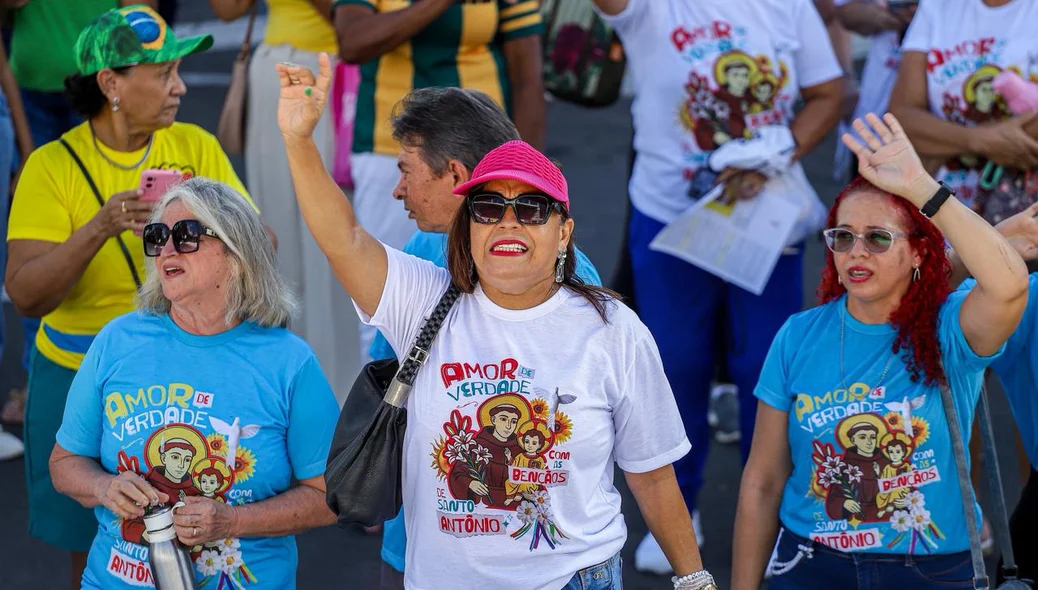 O evento foi iniciado às 16h, na Igreja São Benedito, no Centro da capital.