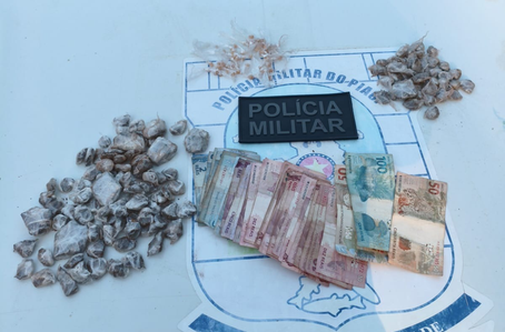 PM apreende adolescente com drogas e dinheiro durante patrulhamento em Amarante