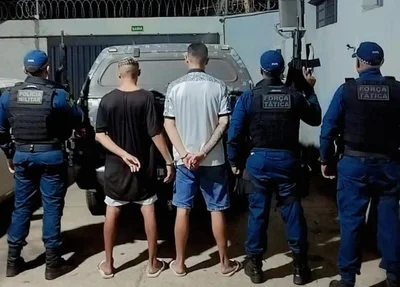 PM prende dois suspeitos com arma e máscara da série “La Casa de Papel” na zona leste de Teresina