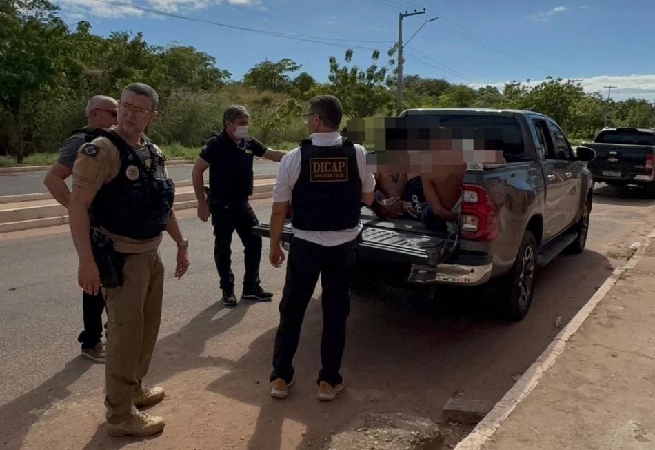 Polícia Civil captura cinco pessoas com drogas e arma durante operação em Timon