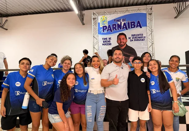 Pré-candidato Breno Macedo recebe apoio de lideranças em Parnaíba