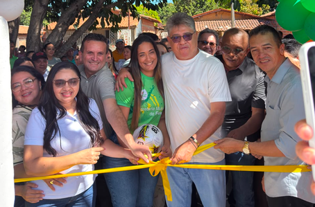 Prefeita de São Gonçalo do Piauí inaugura quadra poliesportiva na comunidade Baixinha