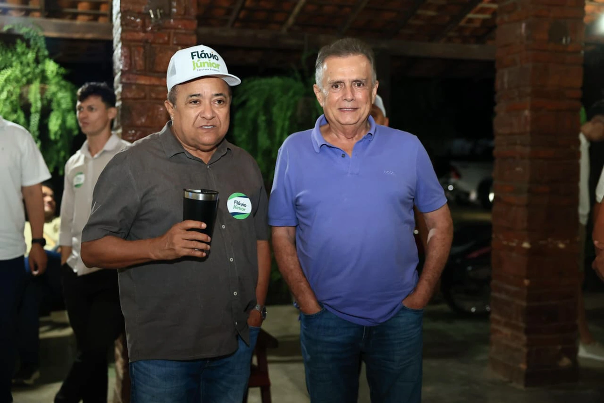 Prefeito de Palmeirais e Flávio Nogueira