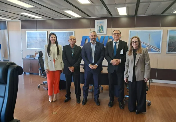 Prefeito de Ribeiro Gonçalves cumpre agenda em Brasília em busca de investimentos e melhorias para o município