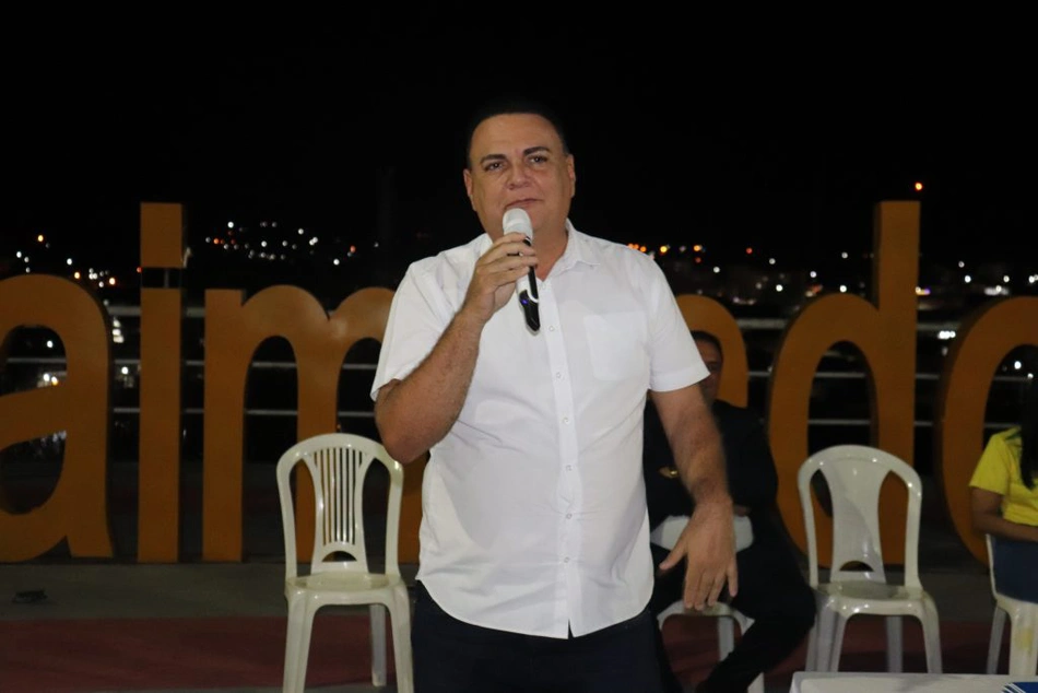 Prefeito Rogério Castro