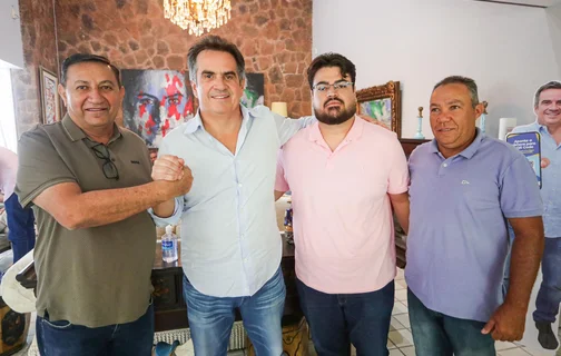 Prefeitos do PSD e PT declaram apoio a Ciro Nogueira