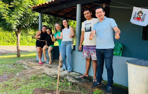 Prefeitura de Caxingó entrega sistema de abastecimento de água