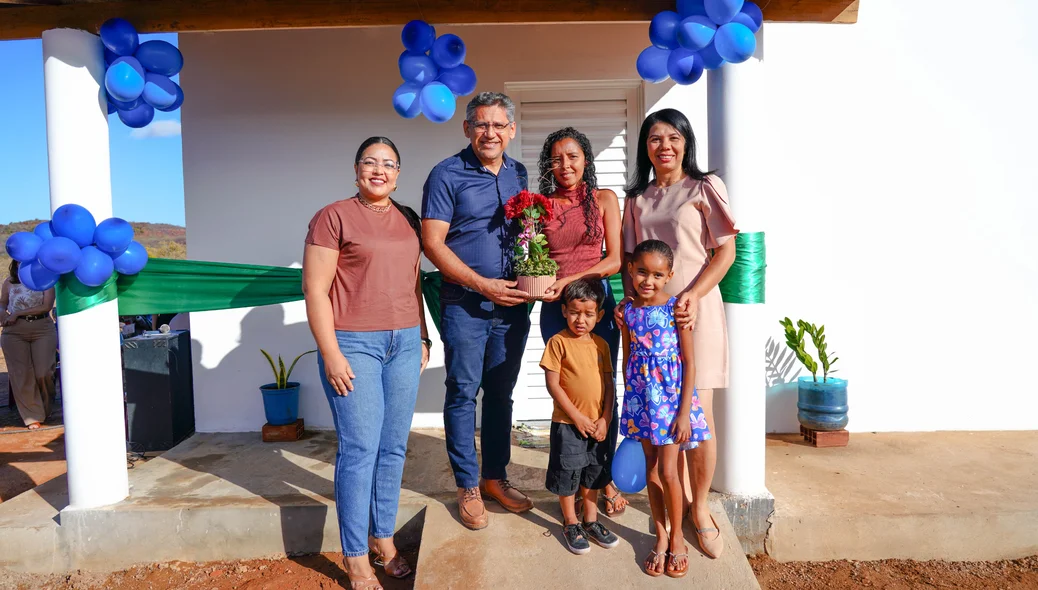 Prefeitura de João Costa entrega mais duas casas do Programa Minha Casa, Minha Vida Rural
