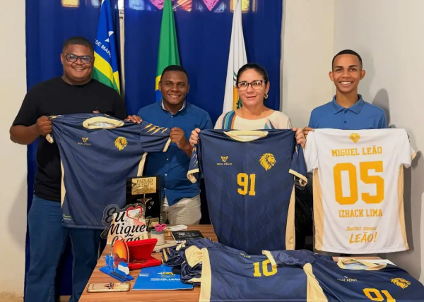 Prefeitura de Miguel Leão entrega novos uniformes e fortalece apoio à equipe municipal de vôlei