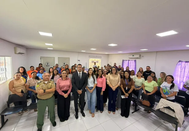 Prefeitura de Miguel Leão promove palestra sobre direitos e proteção social